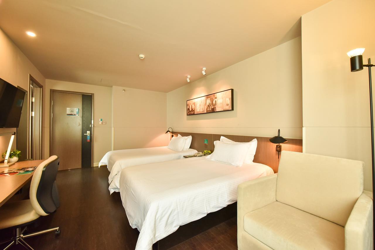 Jinjiang Inn Haikou Binhai Avenue Qilou Old Street Exterior foto
